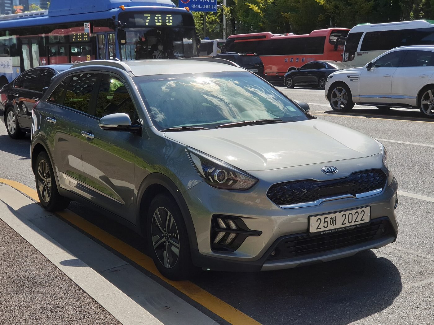 Kia Niro Hybrid (example vehicle)